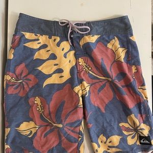 Men’s swim trunks